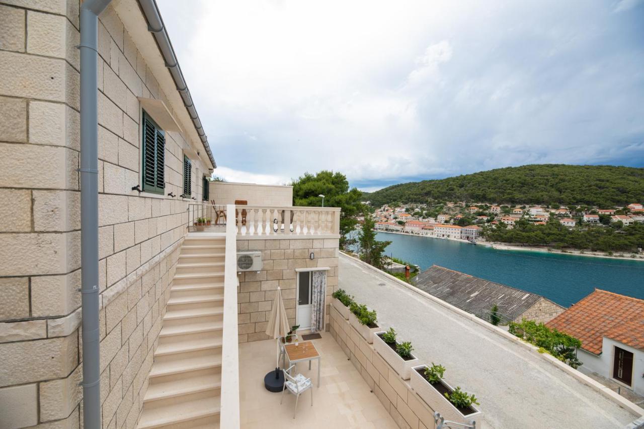 Apartman Ruzica Pucisca Dış mekan fotoğraf